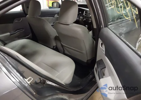 2013 Honda Civic Lx z USA, uszkodzony, nr VIN 19XFB2F56DE249631